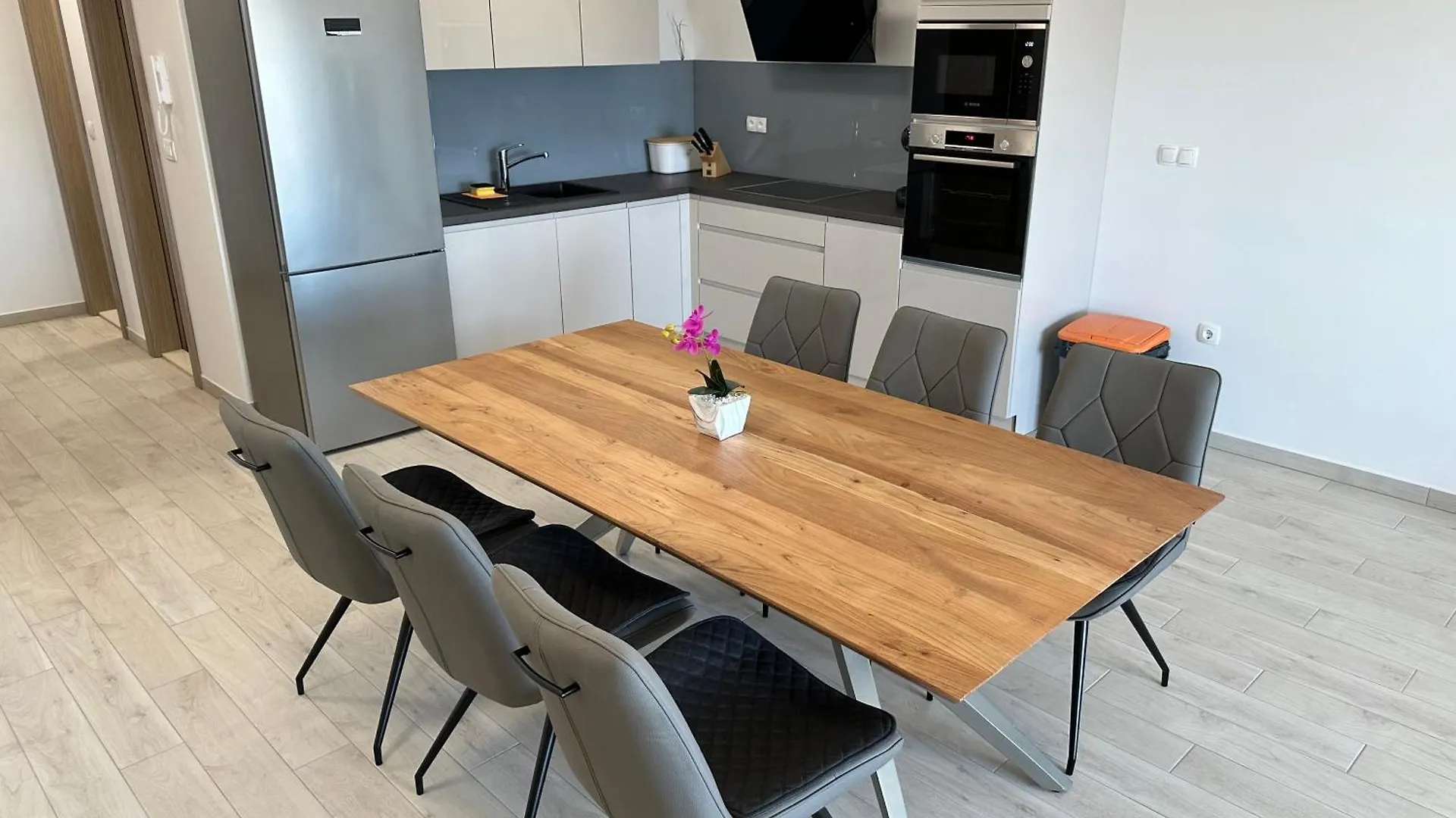 Apartments Top Hill Trogir 0*,