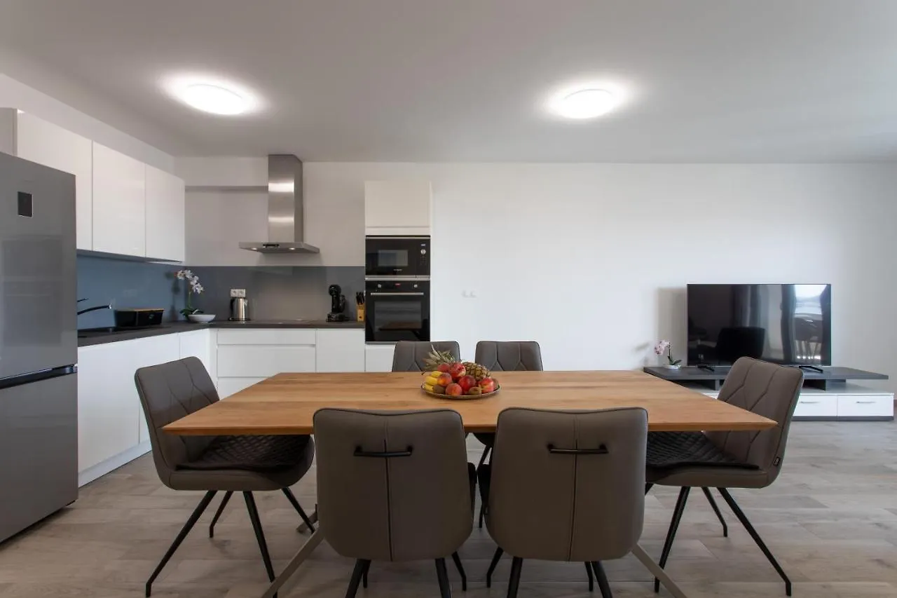 Apartments Top Hill Trogir